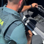 Una conducción temeraria en la A2 a la altura de Cifuentes (Guadalajara) condujo a la Guardia Civil hasta un conductor que portaba 261 gramos de cocaína en su vehículo