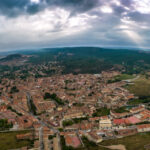 El padrón de Sigüenza se incrementa en 2024 en 122 habitantes más que en 2023 y se acerca ya a los 5.000 vecinos, lo que le permitiría pasar de 11 a 13 concejales en las municipales de 2027