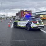 Muere un camionero tras chocar contra otro camión en la A2 a la altura de Alcalá de Henares: el accidente se produjo en hora punta de entrada a Madrid y provocó un gran atasco